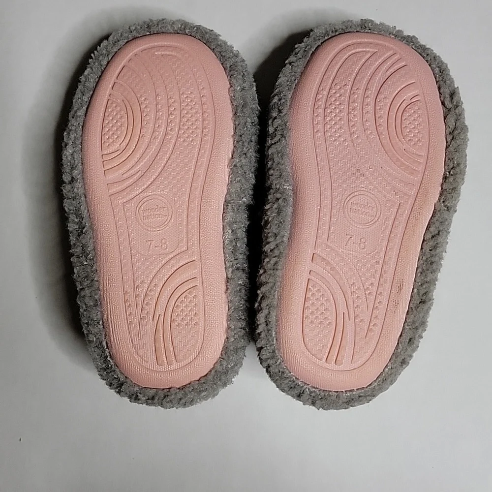 Wonder nation toddler girls smiley slippers